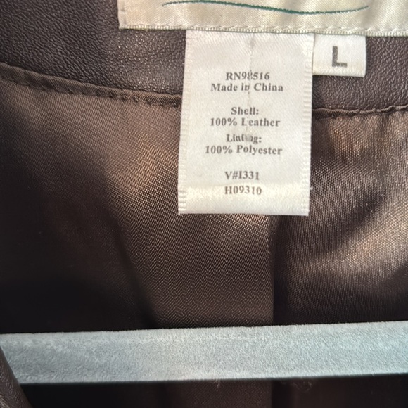 Coldwater Creek | 100% Mahogany Leather Jacket - Picture 5 of 6